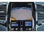 Volvo XC90 T8 Recharge AWD Inscription Ex. - IntelliSafe Assist & Surround - Elektrisch verstelbare voorstoelen met zittingverlengers & geheugen - Adaptieve LED koplampen - Harman Kardon audio - Standkachel - Verwarmbare voorruit - Verwarmde voorstoelen & stuur - Keyless - Parkeersensoren voor & achter - Parkeercamera achter - Elektrisch bedienbare kindersloten - Geïntegreerde kinderzitverhogers achter - 20 inch LMV