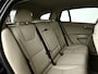 Volvo V60 1.6 T3 Momentum | Park assist | Cruise control | Airco