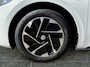 Volkswagen ID.3 First 58 kWh 204pk Parkeersensoren vóór en achter | Navigatie-apparaat | Digitale radio-ontvangst (DAB+)
