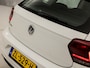 Volkswagen Polo 1.0 Sportline (APPLE CARPLAY, CRUISE, SPORTSTOELEN, BLUETOOTH, NIEUWE APK, ARMSTEUN, NIEUWSTAAT)