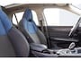 Lynk & Co 01 1.5 | Plug-in Hybrid | PHEV | Panoramadak | 360 Graden Camera | Infinity Audio Systeem | Lichtmetalen Velgen 20 inch | Adaptive Cruise Control | Elektrisch bedienbare achterklep | Apple Carplay/Android Auto | Stoelverwarming | Achteruitrijcamera | Keyless