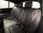 BMW 1-Serie 118i M Sport Shadow High Executive Automaat (NAVIGATIE, M PAKKET, LEDER, SPORTSTOELEN, CAMERA, GETINT GLAS, CRUISE, NIEUWSTAAT)