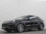 Porsche Cayenne Coupé 3.0 E-Hybrid | Passenger Display | 360 Camera | Sport-Design | ACC | Sport-Chrono | Soft-Close | BOSE | Panorama | Trekhaak 3500kg trekgewicht | 4-Zone Clima | Matrix-LED | Keyless-Entry | Sfeerverlichting | Luchtvering | 22 Inch | Leder Dashboard | Dodehoek | Memory | Carplay |