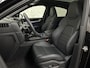 Porsche Cayenne Coupé 3.0 E-Hybrid | Passenger Display | 360 Camera | Sport-Design | ACC | Sport-Chrono | Soft-Close | BOSE | Panorama | Trekhaak 3500kg trekgewicht | 4-Zone Clima | Matrix-LED | Keyless-Entry | Sfeerverlichting | Luchtvering | 22 Inch | Leder Dashboard | Dodehoek | Memory | Carplay |