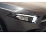 Mercedes-Benz A-klasse 180 Business Solution AMG Aut. [ Sfeerverlichting Stoelverwarming Navi Camera ]