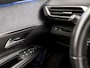 Peugeot 3008 1.6 e-THP Allure 165Pk Automaat (APPLE CARPLAY, 1e EIGENAAR, GROOT NAVI, 360 CAMERA, FOCAL AUDIO, SPORTSTOELEN, GETINT GLAS, KEYLESS, LANE ASSIST, NIEUWSTAAT)