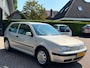 Volkswagen Golf 1.6 111d-KM! Airco Trekhaak NL-Auto NAP Nette Staat!
