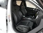Audi RS3 Sportback 2.5 400pk TFSI quattro |RS-seats|ABT veren|ABT frontlip & difussor|ABT 19" LMV|custom stuur|bluetooth|navigatie|stoelverwarming|parkeersensoren voor en achter|LED-dagrijverlichting|