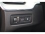 Volvo XC60 T6 Recharge AWD Plus Dark | Longe Range | Stoelverwarming & Koeling | Trekhaak | Leder | Parkeercamera | H/K | Pilot Assist | Keyless