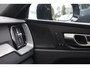 Volvo XC60 T6 Recharge AWD Plus Dark | Longe Range | Stoelverwarming & Koeling | Trekhaak | Leder | Parkeercamera | H/K | Pilot Assist | Keyless