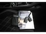 Skoda Karoq 1.5 TSI ACT Sportline Business | STOEL / STUUR- VERWARMING | DAB | APPLE | CAMERA | TREKHAAK | 19"