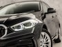 BMW 1-Serie 118i Sport Automaat (APPLE CARPLAY, DEALER ONDERHOUDEN, STOELVERWARMING, CAMERA, SPORTSTOELEN, GETINT GLAS, LANE ASSIST, GROOT NAVI, CRUISE, NIEUWSTAAT)