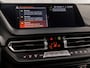 BMW 1-Serie 118i Sport Automaat (APPLE CARPLAY, DEALER ONDERHOUDEN, STOELVERWARMING, CAMERA, SPORTSTOELEN, GETINT GLAS, LANE ASSIST, GROOT NAVI, CRUISE, NIEUWSTAAT)