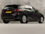 BMW 1-Serie 118i Sport Automaat (APPLE CARPLAY, DEALER ONDERHOUDEN, STOELVERWARMING, CAMERA, SPORTSTOELEN, GETINT GLAS, LANE ASSIST, GROOT NAVI, CRUISE, NIEUWSTAAT)