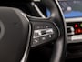 BMW 1-Serie 118i Sport Automaat (APPLE CARPLAY, DEALER ONDERHOUDEN, STOELVERWARMING, CAMERA, SPORTSTOELEN, GETINT GLAS, LANE ASSIST, GROOT NAVI, CRUISE, NIEUWSTAAT)