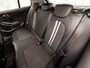 BMW 1-Serie 118i Sport Automaat (APPLE CARPLAY, DEALER ONDERHOUDEN, STOELVERWARMING, CAMERA, SPORTSTOELEN, GETINT GLAS, LANE ASSIST, GROOT NAVI, CRUISE, NIEUWSTAAT)