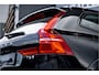 Volvo XC60 2.0 T6 Plug-in hybrid AWD Plus Dark - Panorama | H&K | Memory | 360 Camera