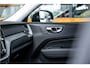 Volvo XC60 2.0 T6 Plug-in hybrid AWD Plus Dark - Panorama | H&K | Memory | 360 Camera