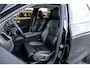 Volvo XC60 2.0 T6 Plug-in hybrid AWD Plus Dark - Panorama | H&K | Memory | 360 Camera