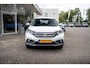 Honda CR-V 2.0 Elegance | Trekhaak | PDC voor en achter | All Season banden | Climate control | Cruise control | Stoelverwarming | Camera