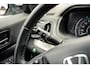 Honda CR-V 2.0 Elegance | Trekhaak | PDC voor en achter | All Season banden | Climate control | Cruise control | Stoelverwarming | Camera