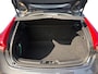 Volvo V40 Cross Country T4 Momentum | Panoramadak | Trekhaak afneembaar | Dealerondehouden | 1e eigenaar