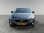 Volvo V40 Cross Country T4 Momentum | Panoramadak | Trekhaak afneembaar | Dealerondehouden | 1e eigenaar