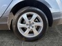Volvo V40 Cross Country T4 Momentum | Panoramadak | Trekhaak afneembaar | Dealerondehouden | 1e eigenaar