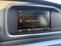 Volvo V40 Cross Country T4 Momentum | Panoramadak | Trekhaak afneembaar | Dealerondehouden | 1e eigenaar