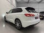 Volkswagen Touareg R 3.0 TSi 4MOTION eHybrid 462PK PANO/PUGLIA/LUCHTVERING/NACHT-ZICHT/TREKHAAK/22"/SOFT-CLOSE/360CAMERA/ACC/DYNAUDIO/HEAD-UP/BLACK-OPTIC/MAXTON-BODYKIT/DRIVER ASS.PLUS/MASSAGE/FULL OPTIONS/VOLLEDIG VW DEALER HISTORIE