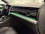 Volkswagen Touareg R 3.0 TSi 4MOTION eHybrid 462PK PANO/PUGLIA/LUCHTVERING/NACHT-ZICHT/TREKHAAK/22"/SOFT-CLOSE/360CAMERA/ACC/DYNAUDIO/HEAD-UP/BLACK-OPTIC/MAXTON-BODYKIT/DRIVER ASS.PLUS/MASSAGE/FULL OPTIONS/VOLLEDIG VW DEALER HISTORIE