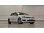 Volkswagen Golf 1.2 TSI Automaat Clima 19' LM velgen Navi Trekhaak Moo!