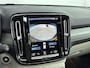 Volvo XC40 1.5 T5 RECHARGE R-DESIGN | SCHUIFDAK | CHIQUE LEDER IVOOR INTERIEUR | H&K AUDIO | CAMERA | NAVI | 19'' LM VELGEN | VERWARMDE VOORSTOELEN |