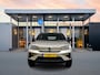 Volvo XC40 Single Motor Extended Range Plus 82 kWh | 19" Allseason | Trekhaak | Adaptieve Cruise | BLIS | Stoel/Stuurverwarming | Warmtepomp | Keyless | Elektr. Achterklep | Parkeercamera