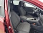 Hyundai Kona Electric EV FASHION 64 kWh | DODEHOEK DETECTIE | PDC | 3 FASEN | WARMTEPOMP | CAMERA | CLIMA | CRUISE ADAPT. | NAVI | PRIVACY GLASS | DAKRAILING | APPLE CAR PLAY & ADROID AUTO |