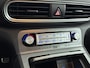 Hyundai Kona Electric EV FASHION 64 kWh | DODEHOEK DETECTIE | PDC | 3 FASEN | WARMTEPOMP | CAMERA | CLIMA | CRUISE ADAPT. | NAVI | PRIVACY GLASS | DAKRAILING | APPLE CAR PLAY & ADROID AUTO |