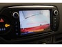 Toyota Yaris 1.5 Hybrid Dynamic | Origineel NL | Fietsensteun | Navigatie | Keyless | Cruise Control | Clima | Camera | 16 inch | Bluetooth | Dakspoiler