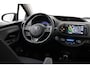 Toyota Yaris 1.5 Hybrid Dynamic | Origineel NL | Fietsensteun | Navigatie | Keyless | Cruise Control | Clima | Camera | 16 inch | Bluetooth | Dakspoiler