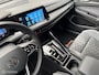 Volkswagen Golf Variant 1.5 eTSI R-Line Business|Trekhaak|Sfeerverlichting|Stoel/Stuurverwarming|Carplay|Camera..