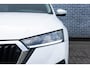 Skoda Octavia 1.0 TSI Ambition | Navigatie | Apple Carplay | Android Auto | Parkeersensoren | Cruise Control | Climate Control | Stoelverwarming | Privacy Glas | LED Koplampen | Lichtmetalen Velgen