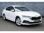Skoda Octavia 1.0 TSI Ambition | Navigatie | Apple Carplay | Android Auto | Parkeersensoren | Cruise Control | Climate Control | Stoelverwarming | Privacy Glas | LED Koplampen | Lichtmetalen Velgen