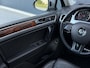 Volkswagen Touareg 3.0 TSI Hybrid Highline 333PK - Luchtvering - Panoramadak - ACC - Zeer Complete Uitvoering
