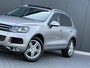 Volkswagen Touareg 3.0 TSI Hybrid Highline 333PK - Luchtvering - Panoramadak - ACC - Zeer Complete Uitvoering