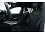 BMW 3-Serie Touring 318i / M-pakket / M interieur / trekhaak