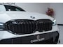 BMW 3-Serie Touring 318i / M-pakket / M interieur / trekhaak