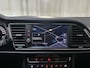 SEAT Leon 1.0 TSI 116pk FR Ultimate Edition LED Stoelverwarming Camera Trekhaak Leder-Stof
