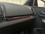 Skoda Karoq 1.5 TSI 150pk ACT Sportline Business Camera Trekhaak Sfeerverlichting Stoelverwarming Adaptive Cruise LED