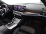 BMW 3-Serie Touring 318i M Sport (NL-Auto / Pano / Elek. trekhaak / Sportstoelen / Carplay / Sfeerverlichting / 19'')