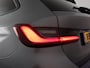 BMW 3-Serie Touring 318i M Sport (NL-Auto / Pano / Elek. trekhaak / Sportstoelen / Carplay / Sfeerverlichting / 19'')