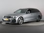 BMW 3-Serie Touring 318i M Sport (NL-Auto / Pano / Elek. trekhaak / Sportstoelen / Carplay / Sfeerverlichting / 19'')